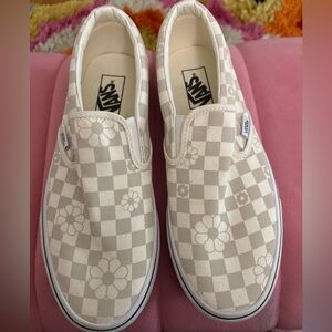 Floral checkered slip on vans